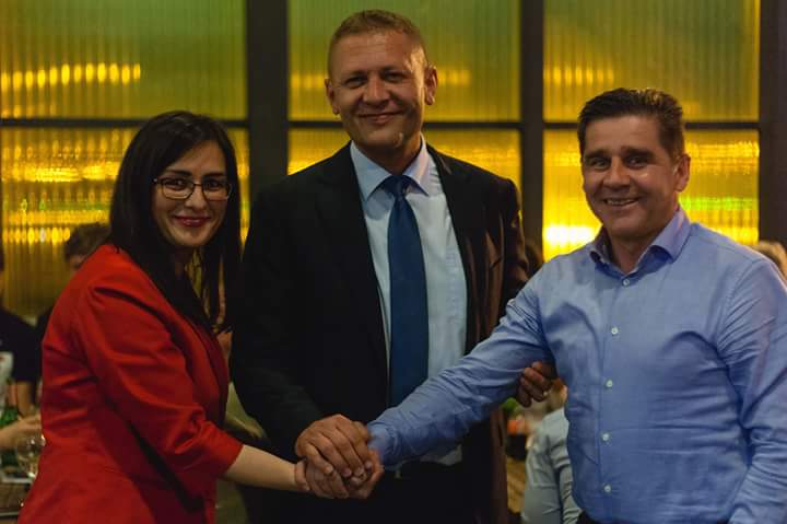 FB_IMG_1495407885355