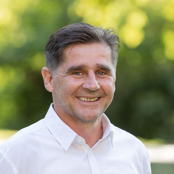 zeljko_nas_tim_600_600_80_s_c1